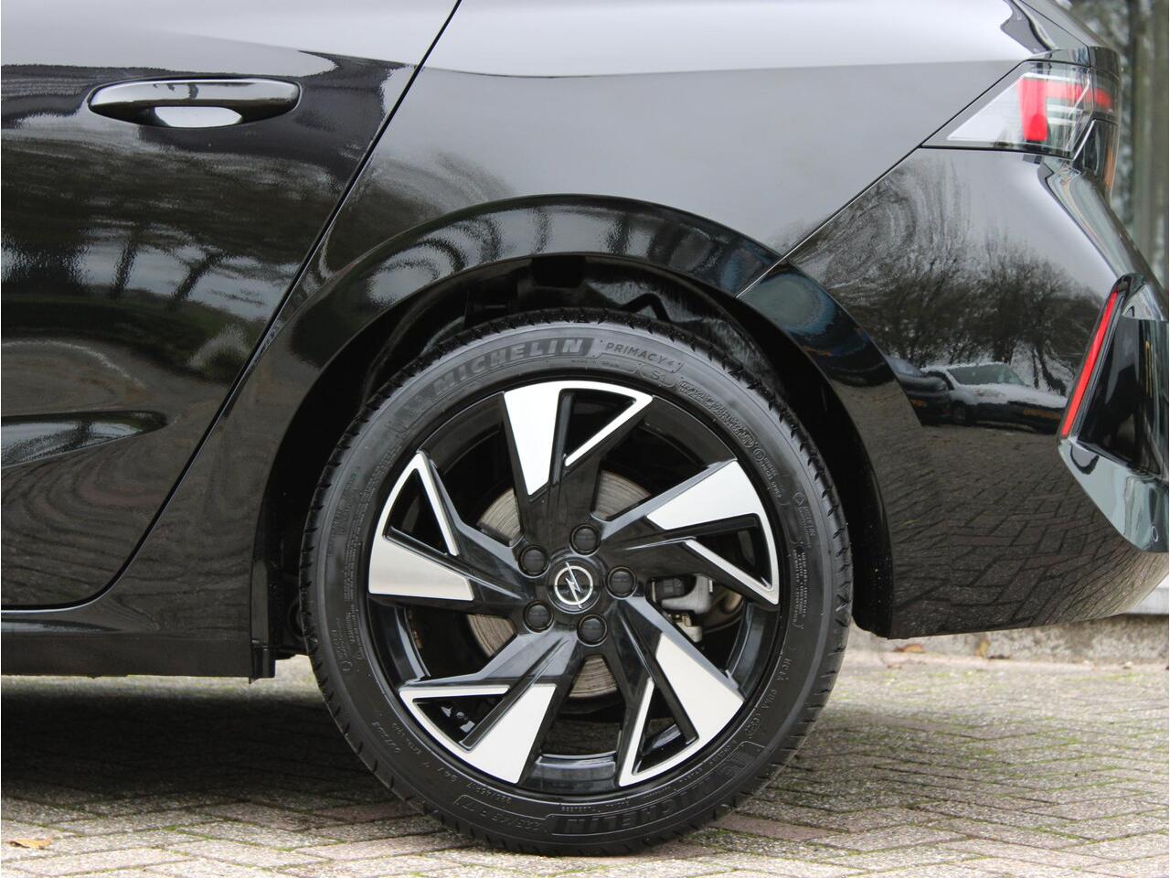 Opel ASTRA 1.2T Elegance | Camera / Stoelverw. / Navi