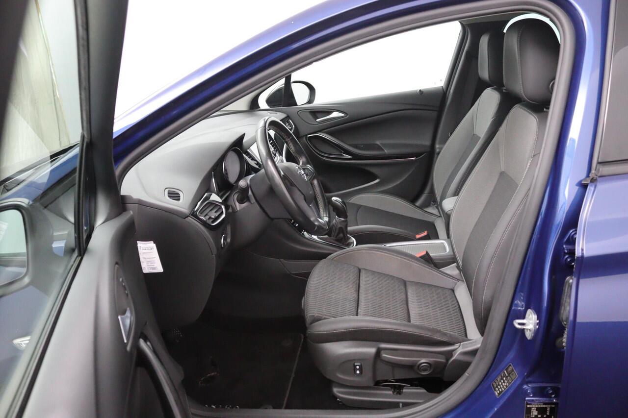 Opel ASTRA Sports Tourer 1.2 Design & Tech*NAVI*ECC*CRUISE*HAAK*CAMERA*TEL*