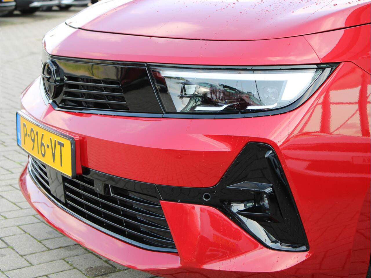 Opel ASTRA 1.6 Hybrid First Edition | Navi / Panoramadak / Camera