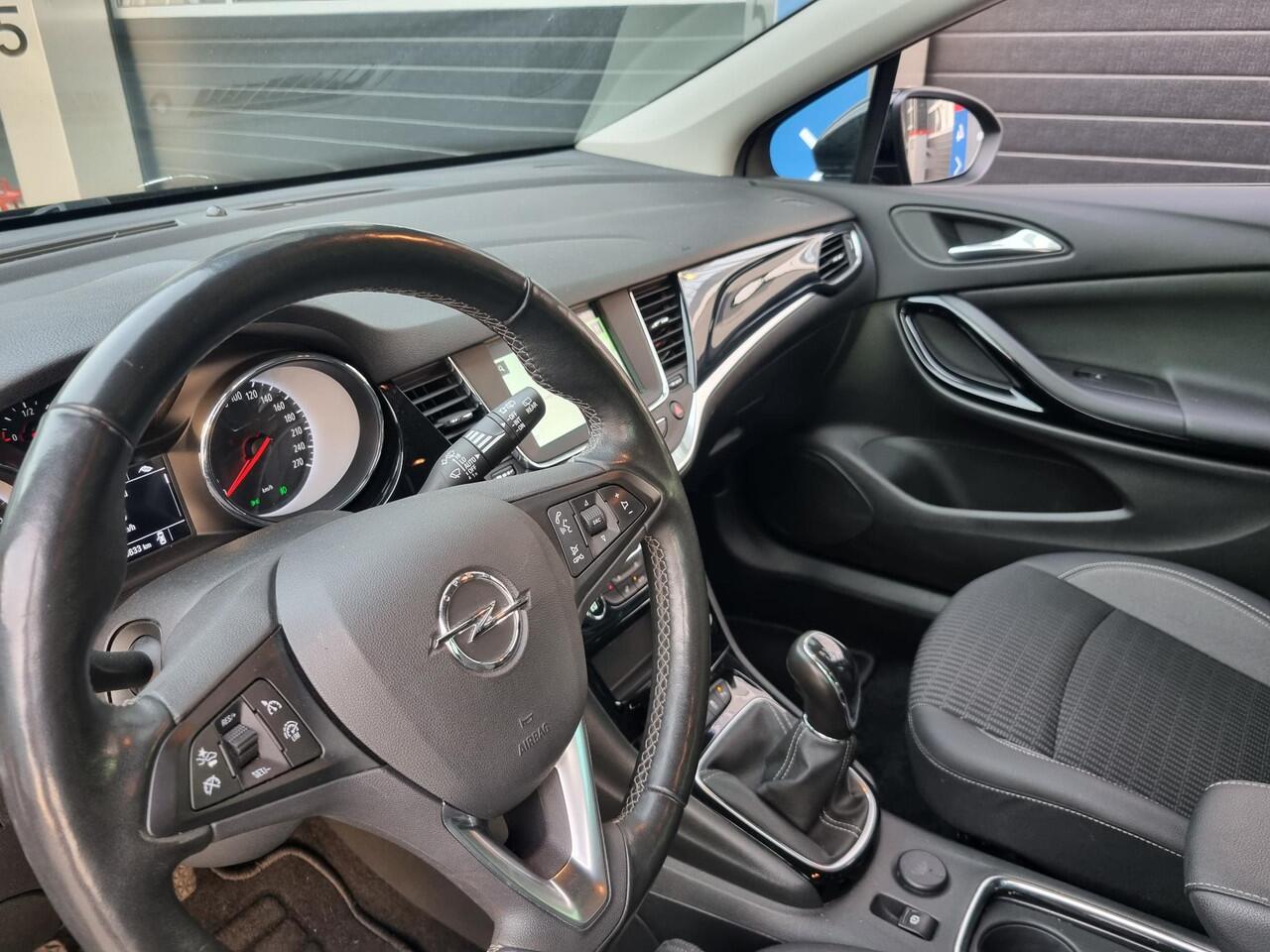 Opel ASTRA Sports Tourer 1.2 Elegance NAVI / CAMERA / LED / PDC