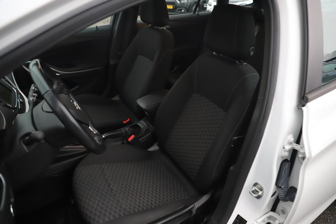 Opel ASTRA Sports Tourer 1.2 Edition 110PK Trekhaak Navigatie Carplay Android Bluetooth Airco Cruise Control Parkeersensor