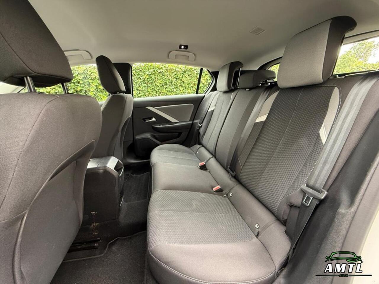 Opel ASTRA - 1.2 Edition