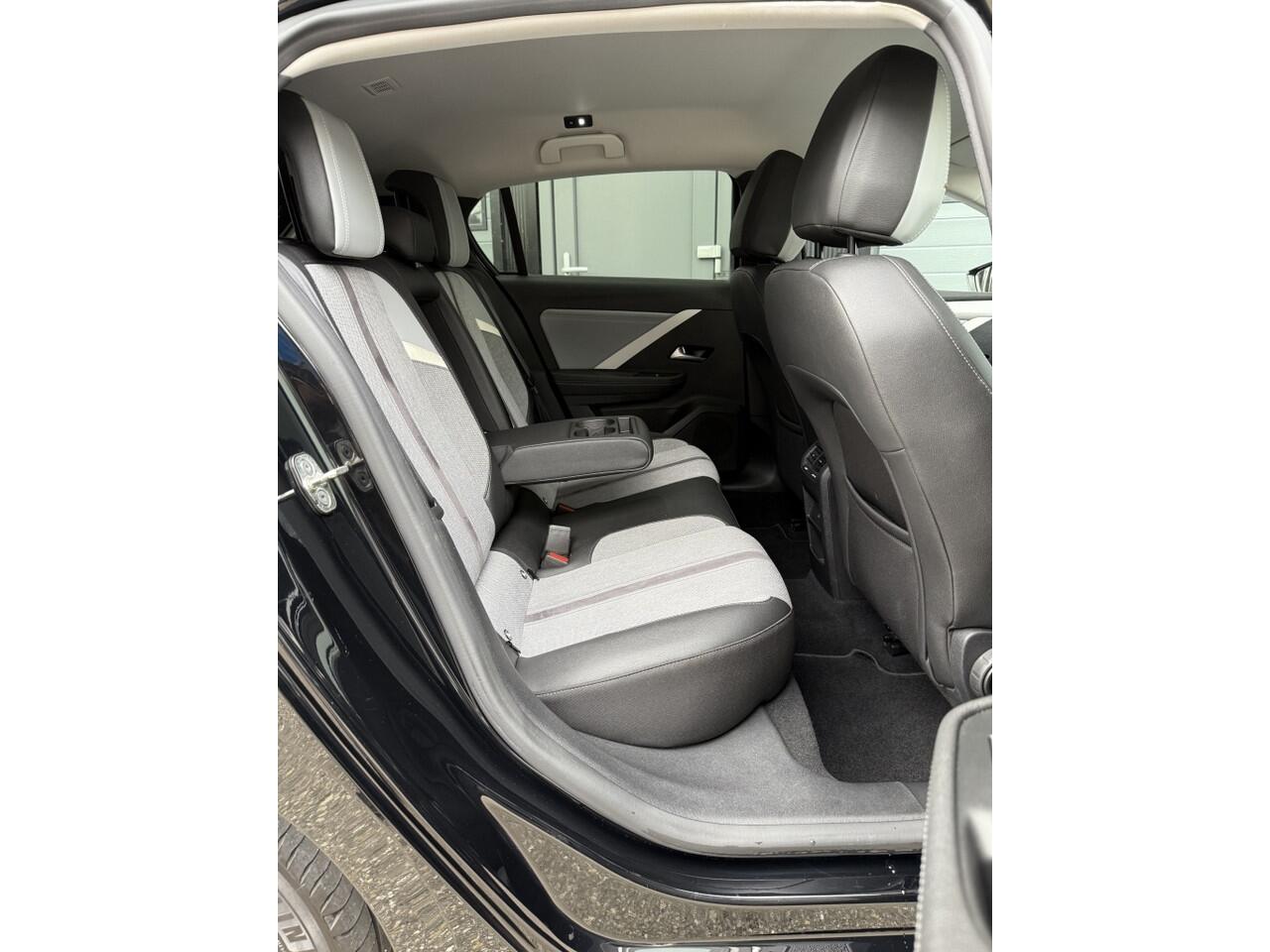 Opel ASTRA 1.6 Hybrid Bns Eleg Aut, Keyless, Camera, Stuurvw