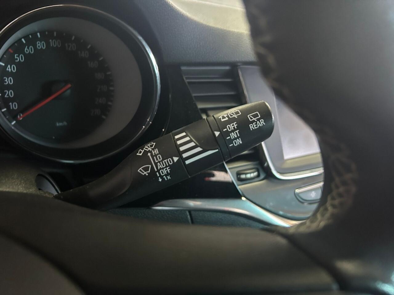 Opel ASTRA Sports Tourer 1.2 Design & Tech | Geen import | Cruise | Clima | Camera