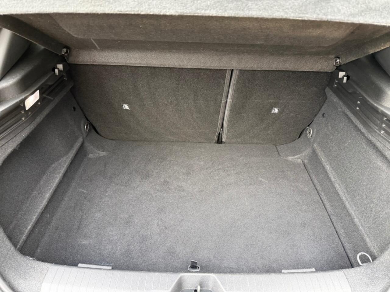 Opel ASTRA 1.2 BUSINESSNS EDITION 5-DRS