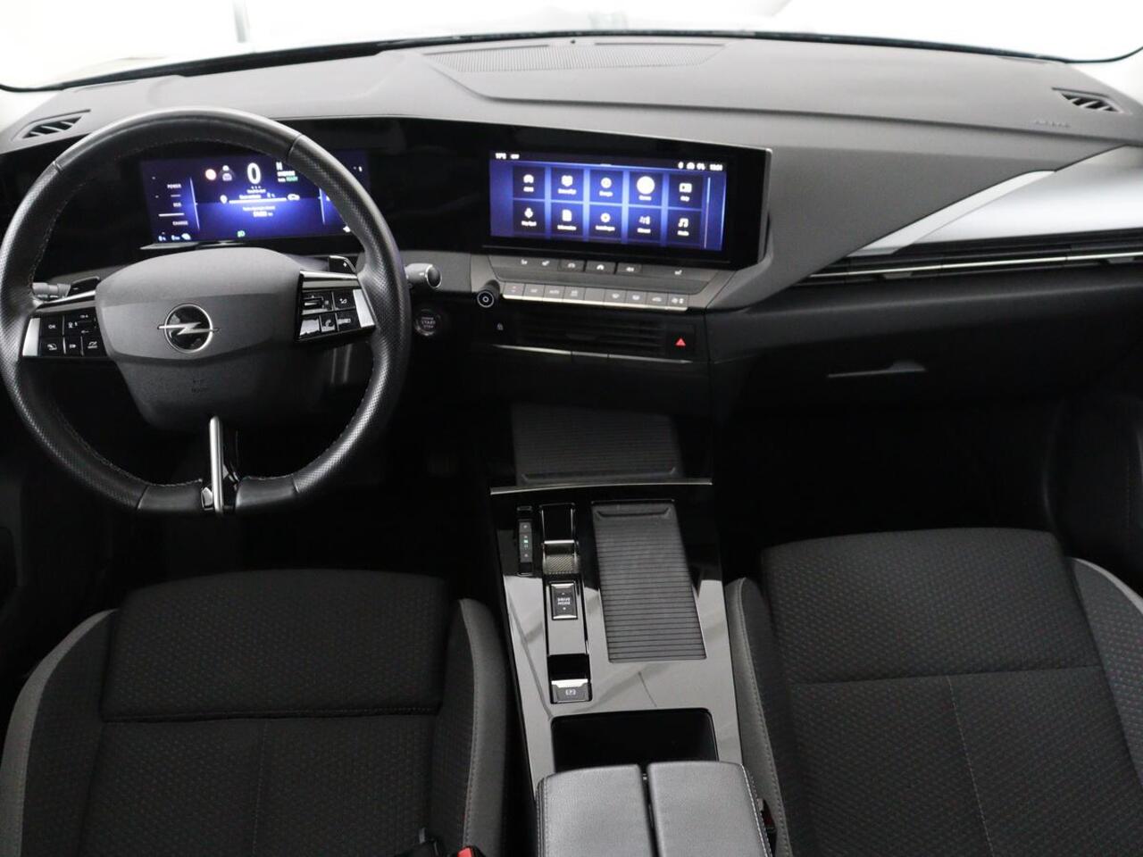 Opel ASTRA 1.6 Hybrid Business Edition | SOH 92% | Stoelverwarming | Adaptive cruise | Camera | Stuurverwarming | Carplay | Navigatie | Full LED | 17'' | Climate control | PHEV | Plug In