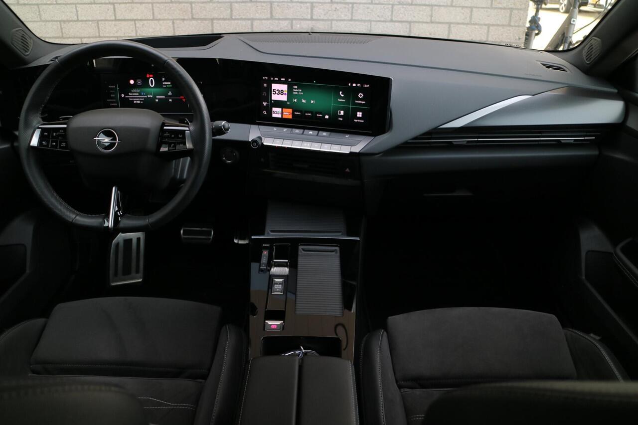 Opel ASTRA 1.6 Turbo Plug In Hybrid Ultimate | AGR stoelen | Trekhaak! |
