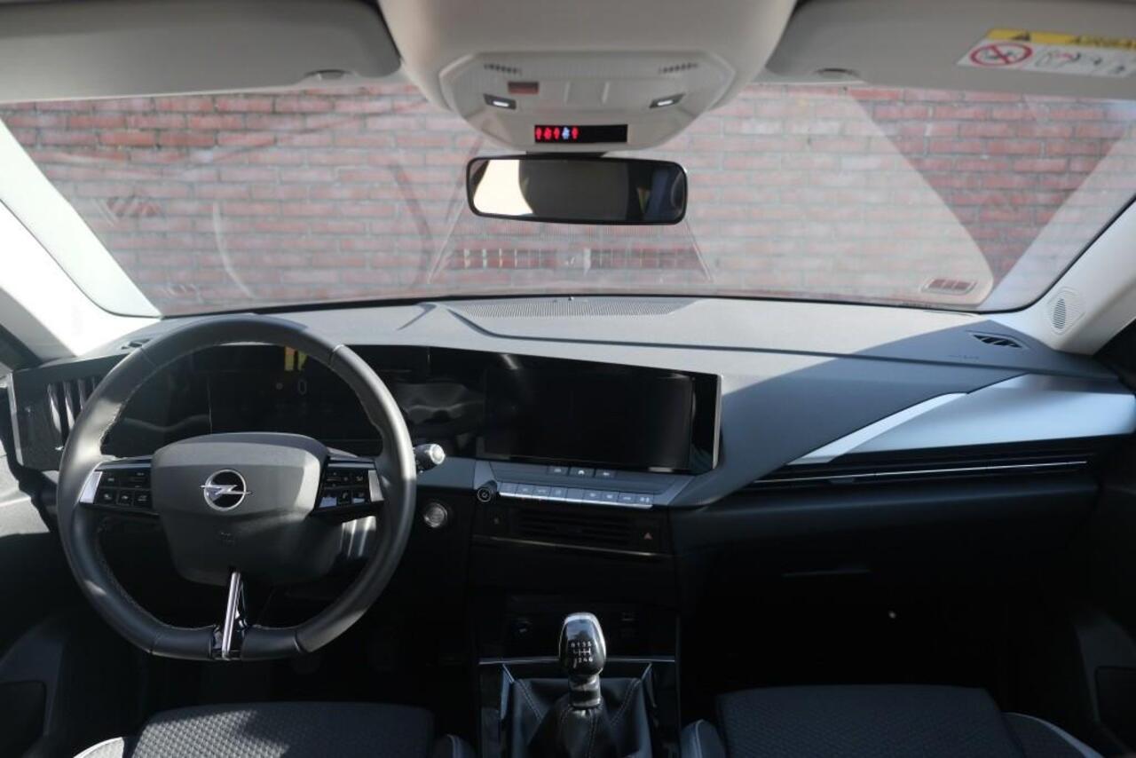 Opel ASTRA 1.2 Turbo 110pk Sports Tourer Level 2 | Navi | App Connect | Climate | Cruise | LED | PDC | Trekhaak