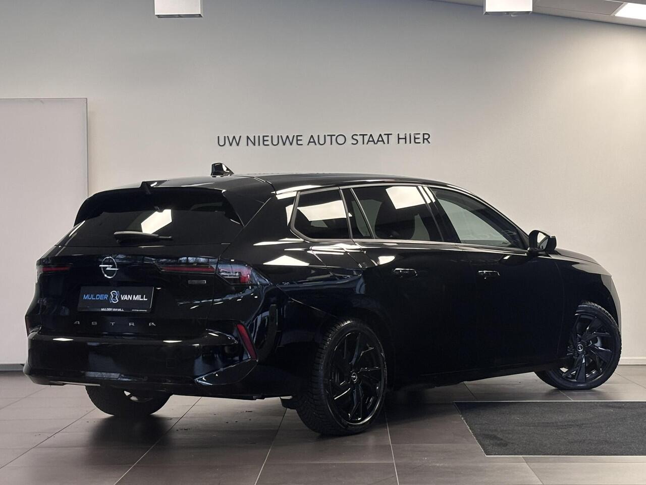 Opel ASTRA ST Elegance 1.6 HYbrid PHEV 180pk e-EAT8 | AGR-STOEL | OPEL PURE PANEL | FULL LED | NAVI PRO | ACHTERUITRIJCAMERA | WINTER PACK | ISOFIX |