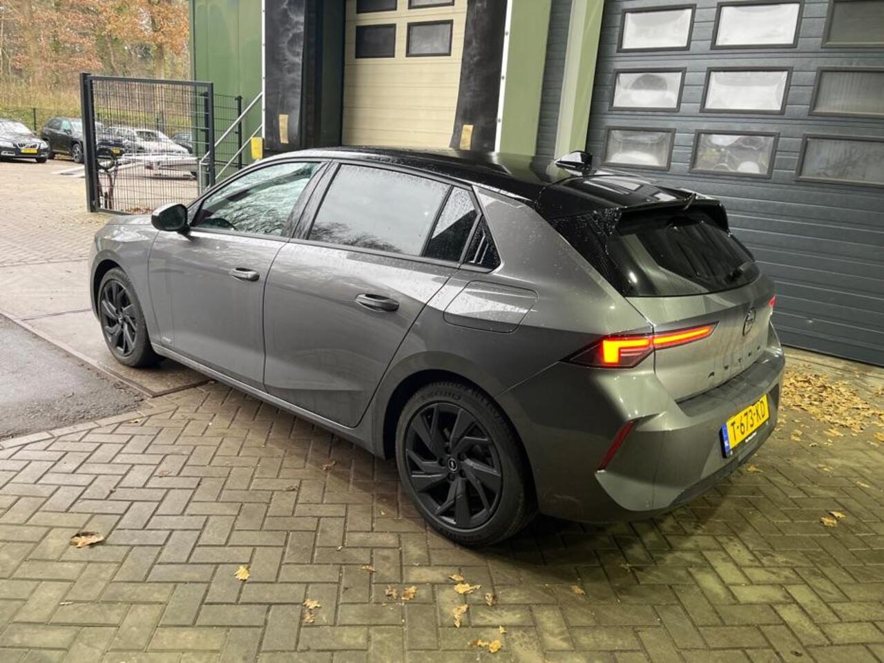 Opel ASTRA 1.6 Hybrid Level 4 | Panoramadak | Head-Up | ACC | BLIS | 360° Camera | Getint Glas