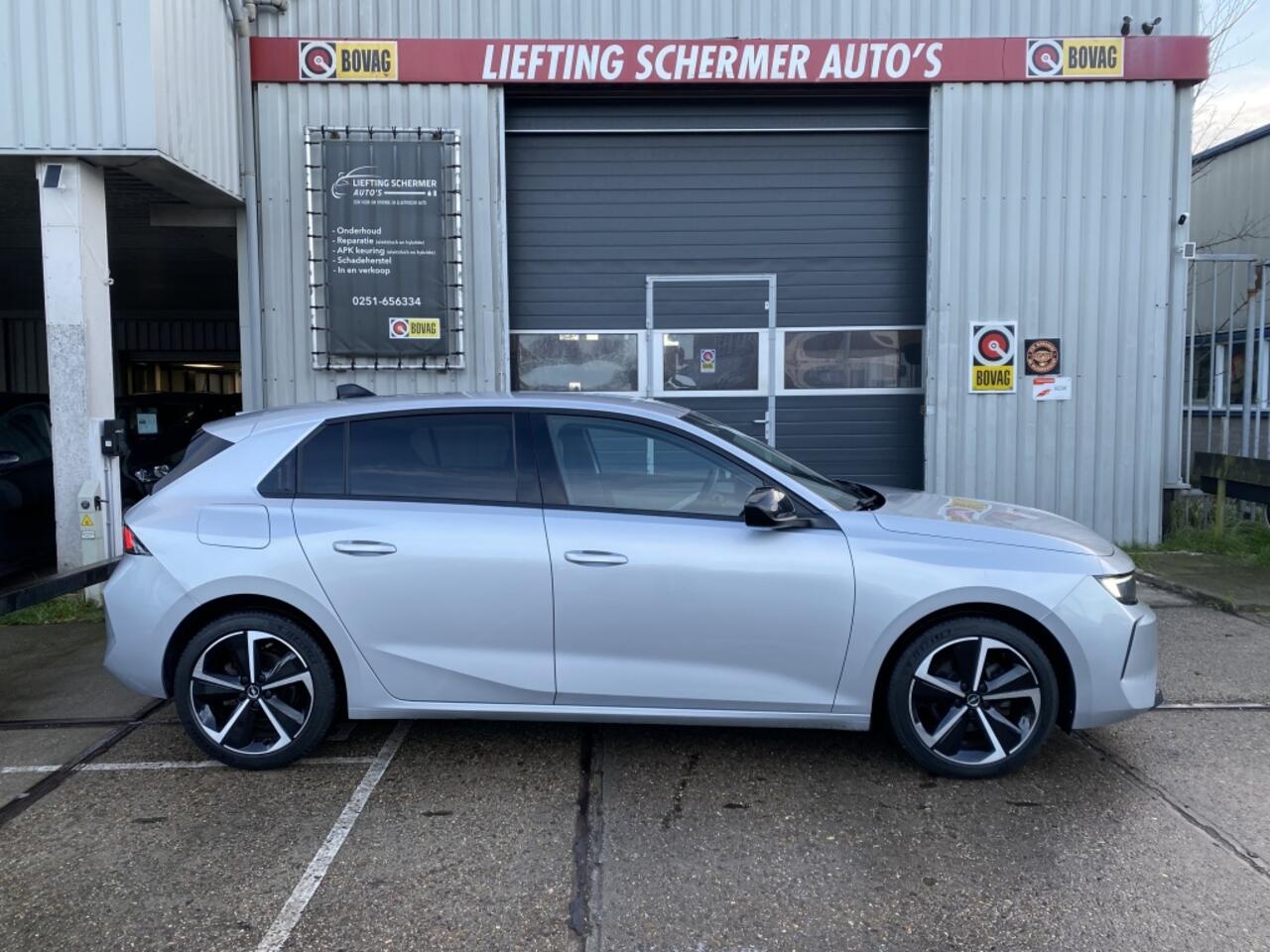 Opel ASTRA 1.2 Bns Elegance