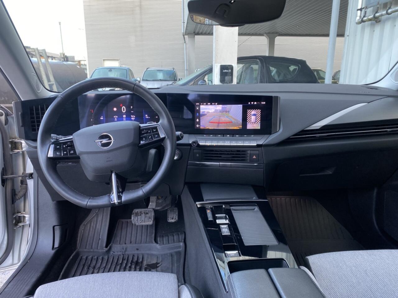 Opel ASTRA 1.2 Bns Elegance