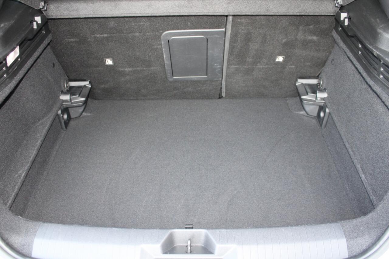 Opel ASTRA 1.2 Elegance