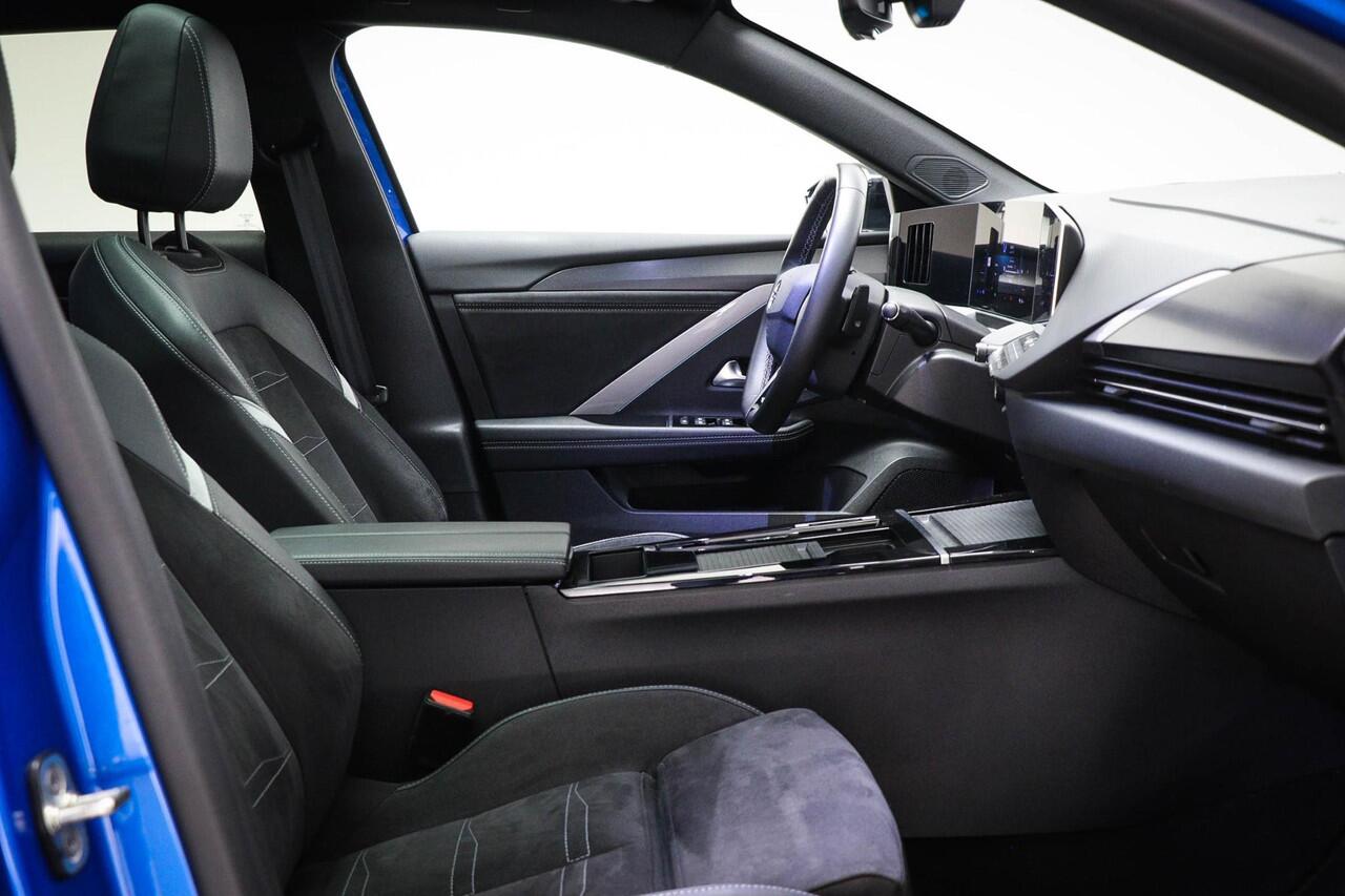 Opel ASTRA Sports Tourer 1.6 Hybrid Ultimate | ULTIMATE PACK | PANORAMADAK | STUURVERWARMING | 360 CAMERA | 18"