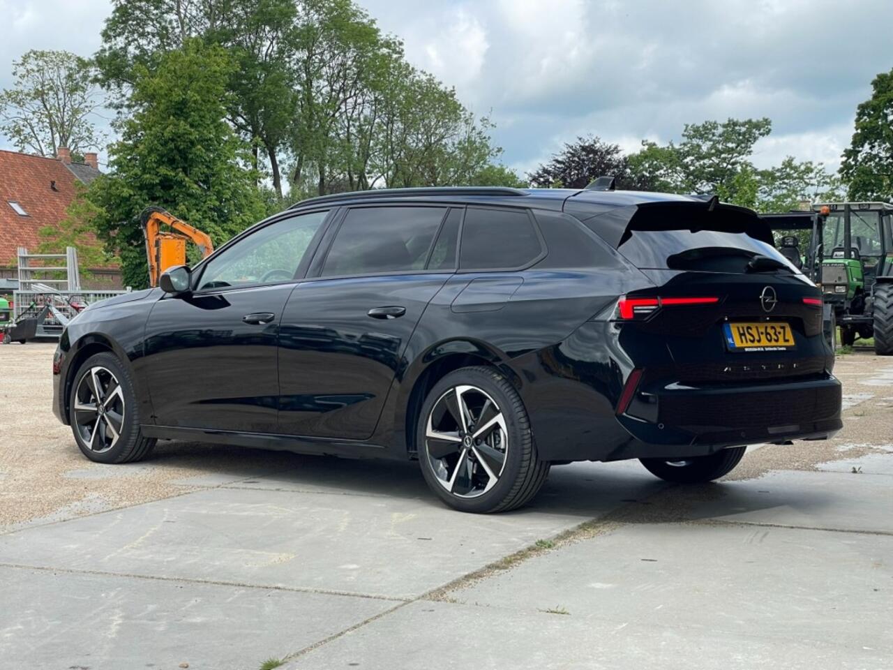 Opel ASTRA ST 1.6 Turbo Plug In Hybrid Carplay / Camera / Stoelverwarming