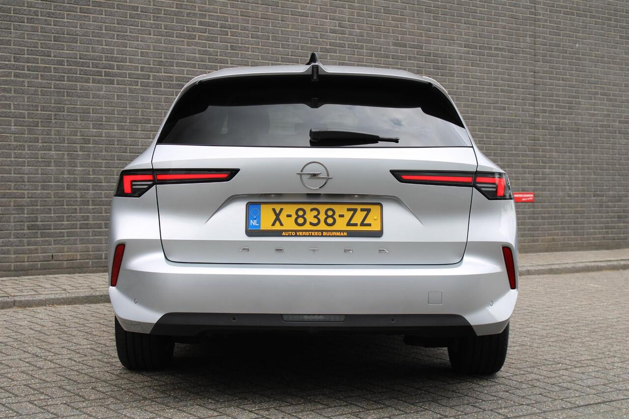 Opel ASTRA Sports Tourer 1.2 Level 2 Cruise en Climate Control, Parkeersensoren Voor en Achter, Navigatie