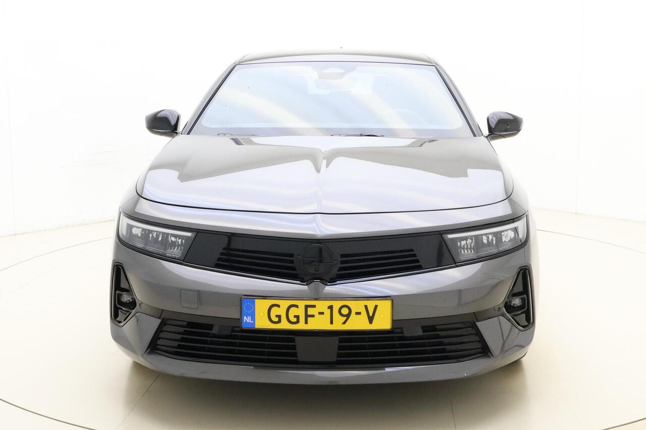 Opel ASTRA Sports Tourer 1.2 Turbo Hybrid GS 145 PK Automaat | Navigatie | Climate control | Camera | Stoel & Stuurverwarming | Keyless | Lichtmetalen velgen | Extra getint glas