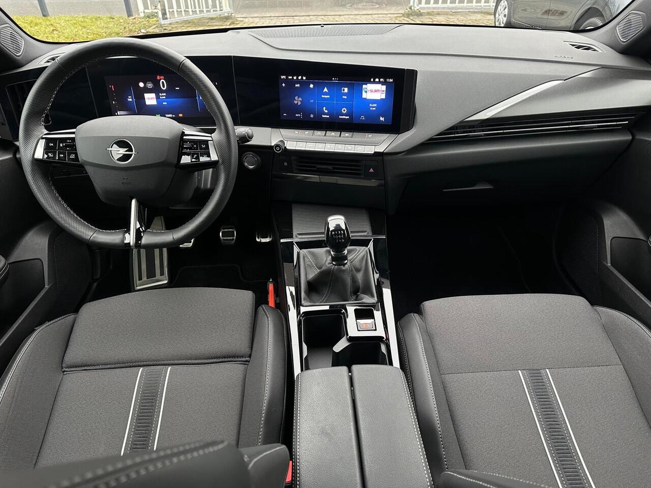 Opel ASTRA Sports Tourer Turbo 130pk GS-Line | 360 Parkeercamera | Adaptive Cruise Control | Stoel-/Stuurverwarming | Draadloze telefoonlader | Apple Carplay/Android Auto | Full LED | Keyless Entry/Start |