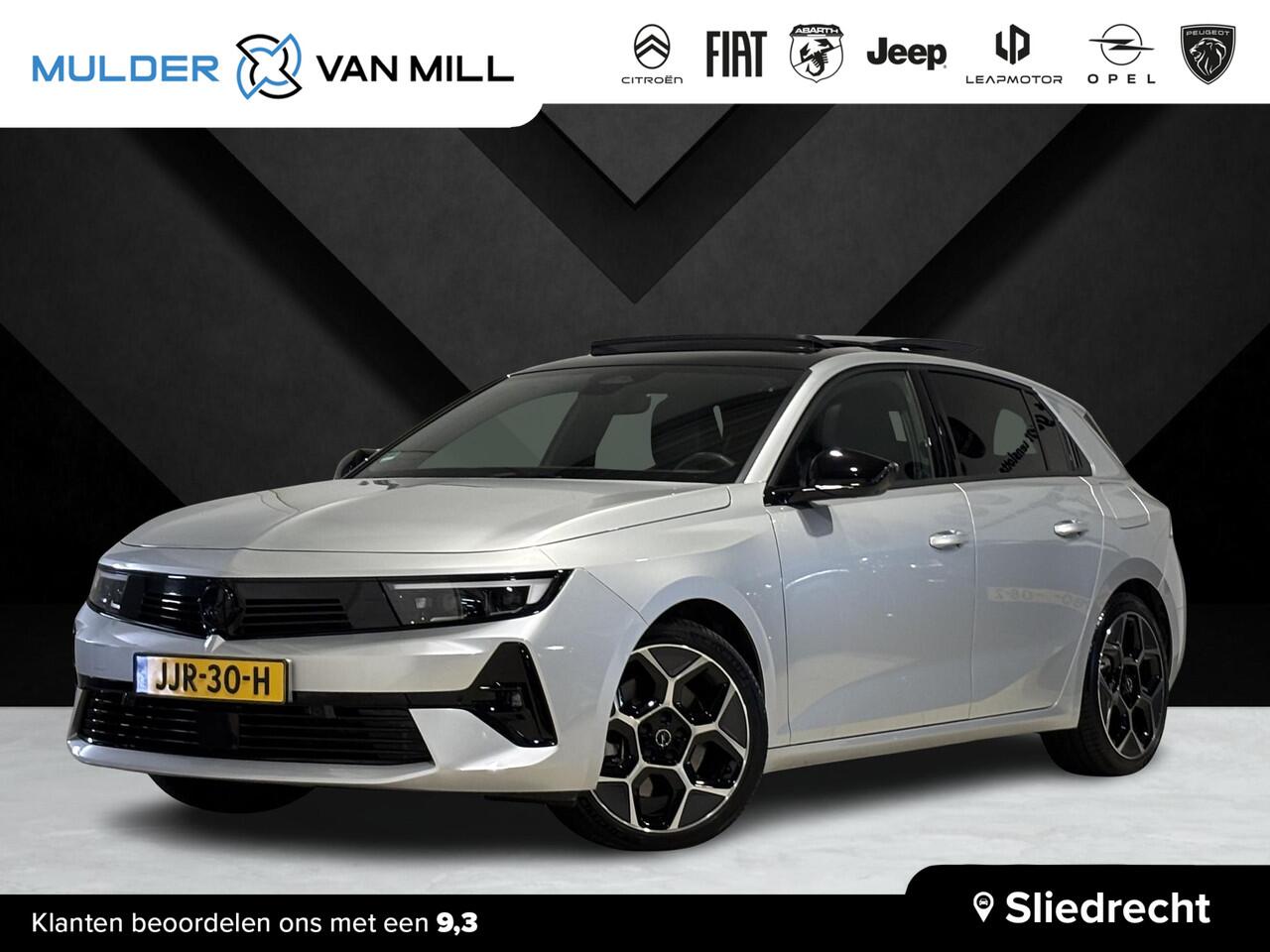 Opel ASTRA Ultimate 1.6 HYbrid PHEV 180pk e-EAT8 | SCHUIF/KANTELDAK | TREKHAAK | 360° CAMERA | BLACK PACK | ALCANTARA/LEDER | ADAPTIVE CRUISE | STOEL+STUURVERW. |