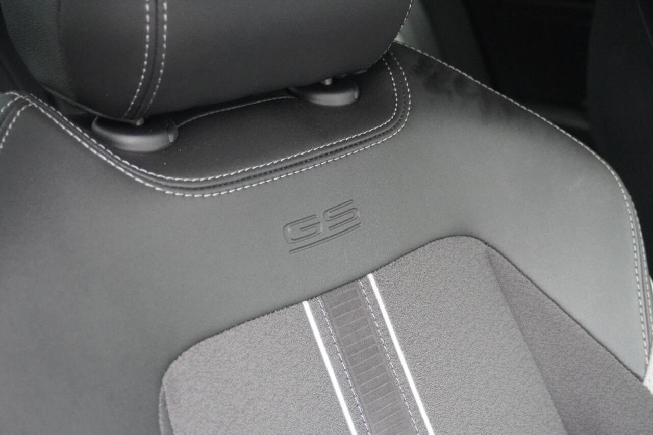 Opel ASTRA Sports Tourer 1.6 Turbo Hybrid GS / Camera / Stoel- en stuurverwarming / Adaptive Cruise