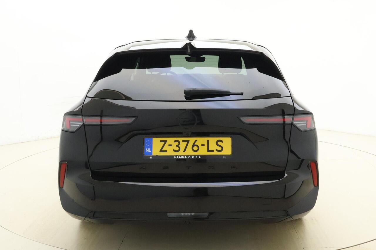 Opel ASTRA Sports Tourer 1.2 Turbo 130 Pk Automaat GS | ECC | Navigatie | Camera | AGR | Parkpilot | Winterpakket | Private-Glas | Cruise control | LM-Velgen | Afneembare Trekhaak