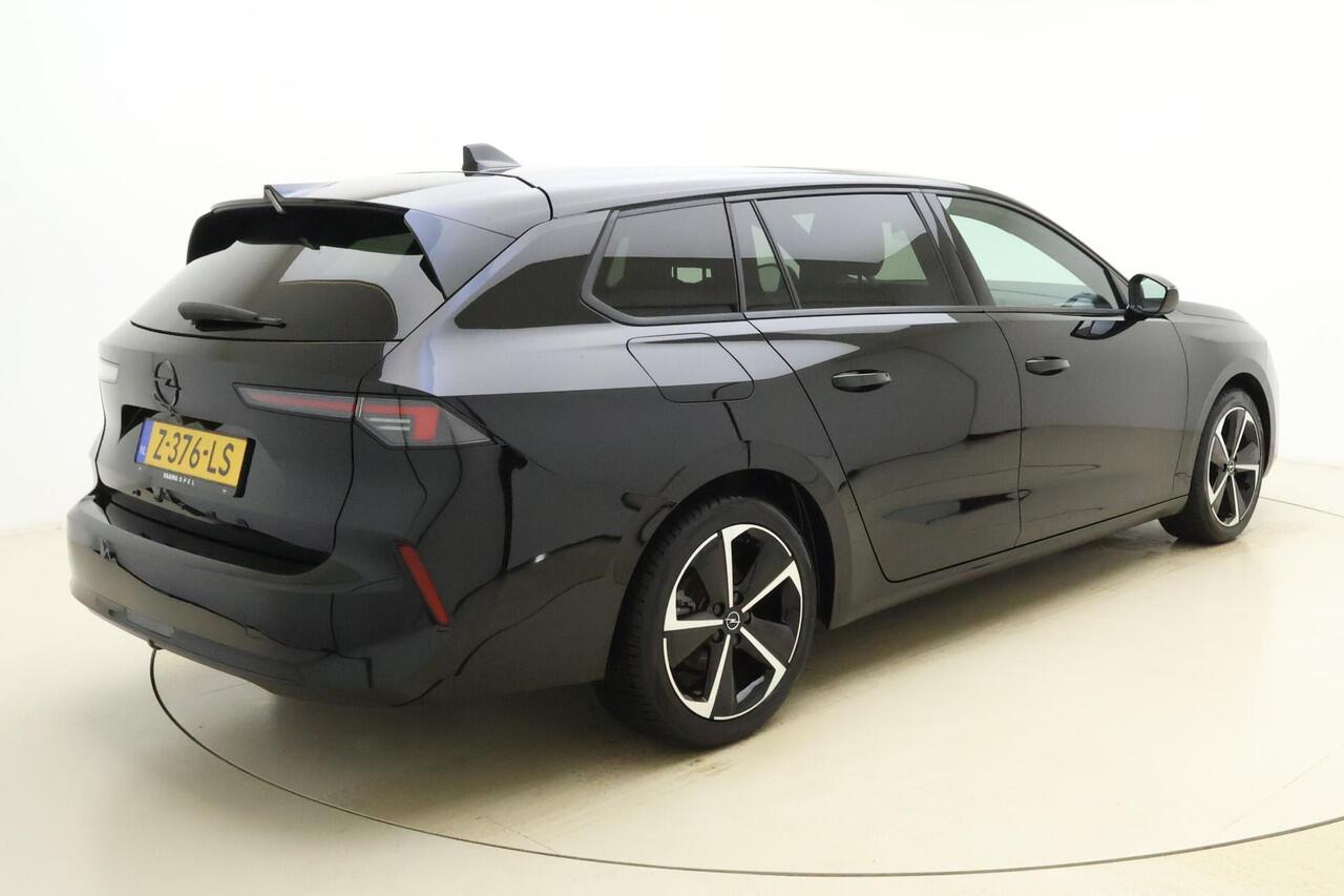 Opel ASTRA Sports Tourer 1.2 Turbo 130 Pk Automaat GS | ECC | Navigatie | Camera | AGR | Parkpilot | Winterpakket | Private-Glas | Cruise control | LM-Velgen | Afneembare Trekhaak