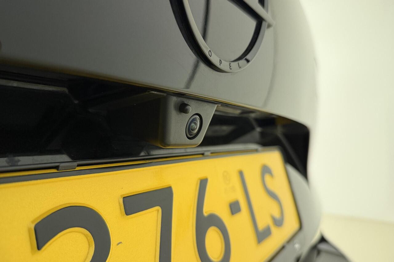 Opel ASTRA Sports Tourer 1.2 Turbo 130 Pk Automaat GS | ECC | Navigatie | Camera | AGR | Parkpilot | Winterpakket | Private-Glas | Cruise control | LM-Velgen | Afneembare Trekhaak