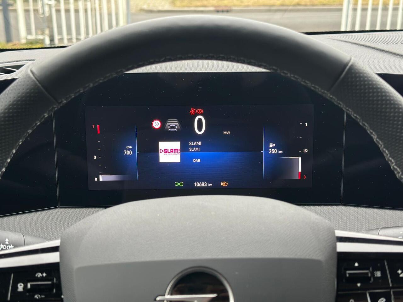 Opel ASTRA Sports Tourer Turbo 130pk GS | 360 Parkeercamera | Adapt. Cruise control | Stoel- en stuurverwarming | Draadloze telefoonlader | Apple Carplay/Android Auto | Full LED | Keyless