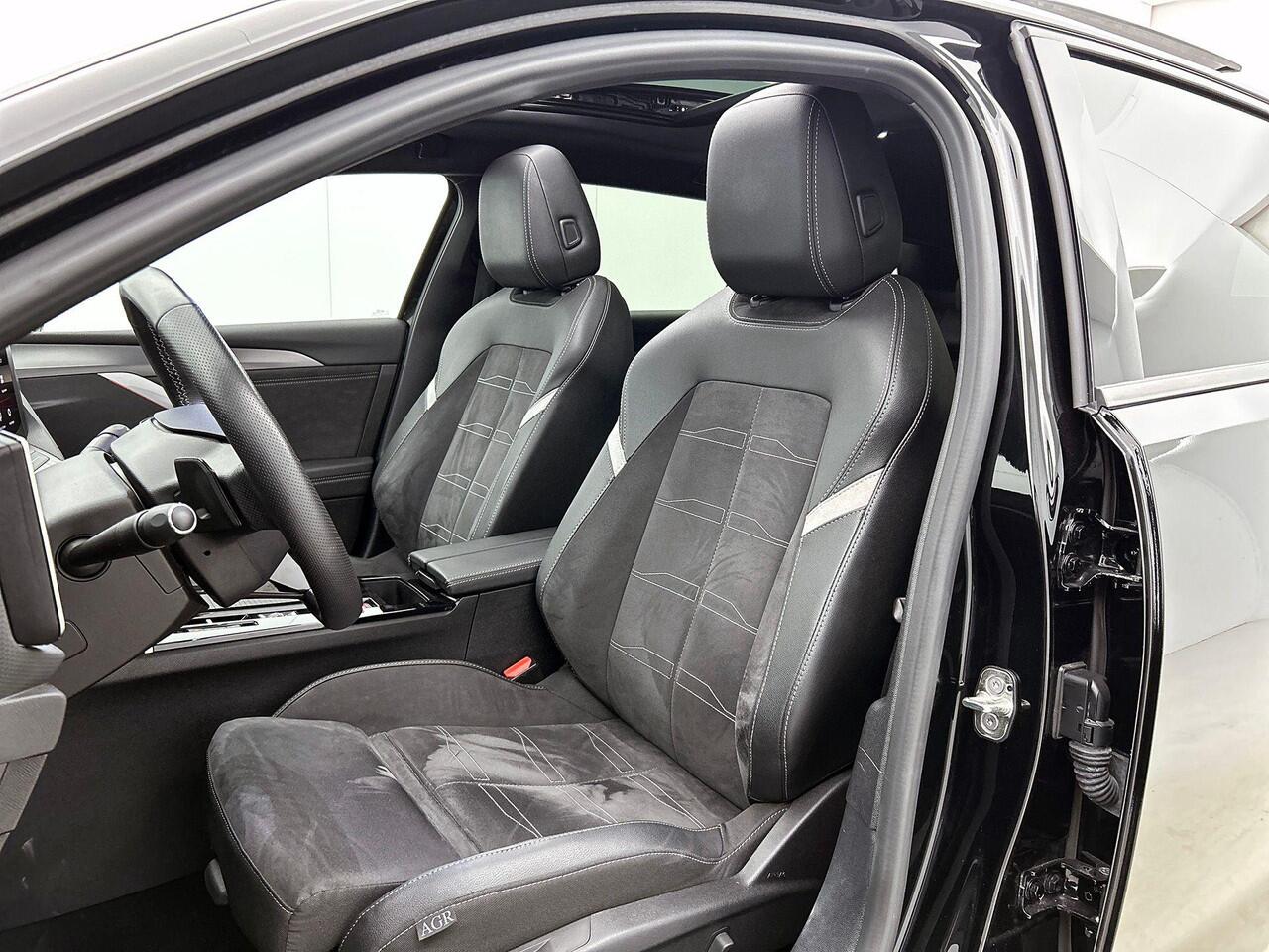 Opel ASTRA Sports Tourer 1.2T 130PK Ultimate PANO | HEAD-UP | AD-CRUISE | LED | CARPLAY