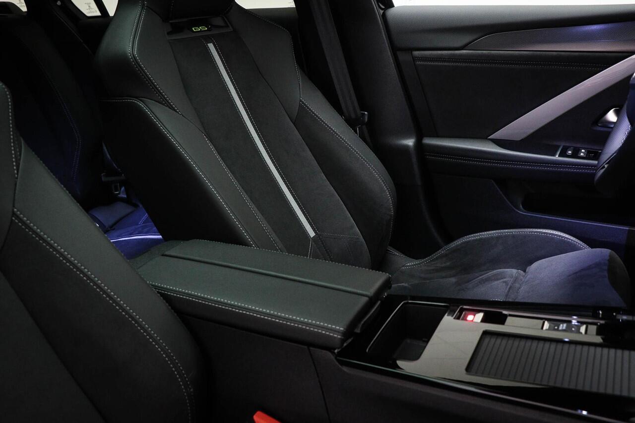 Opel ASTRA Sports Tourer 1.6 Turbo Plug In Hybrid GSe Edition | PANORAMADAK | HEAD UP | AGR | STUURVERWARMING | 360 CAMERA | TREKHAAK