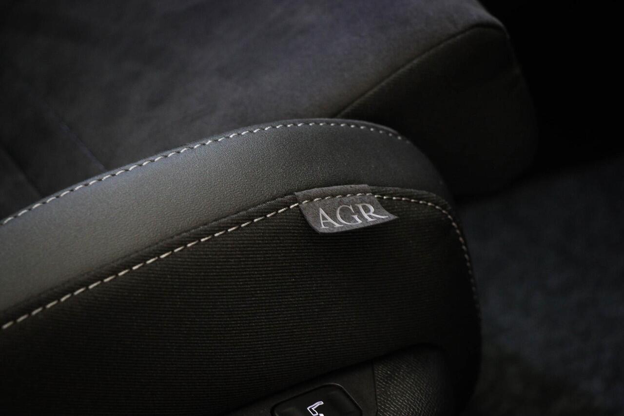 Opel ASTRA Sports Tourer 1.6 Turbo Plug In Hybrid GSe Edition | PANORAMADAK | HEAD UP | AGR | STUURVERWARMING | 360 CAMERA | TREKHAAK