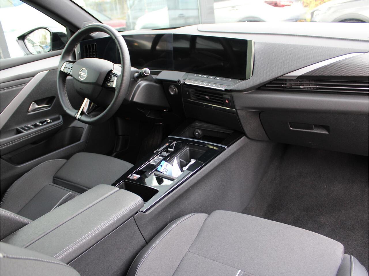 Opel ASTRA Sports Tourer HYBRID 145 GS | Automaat | 360° Camera / Navi / Stoelverwarming / Adaptive Cruise