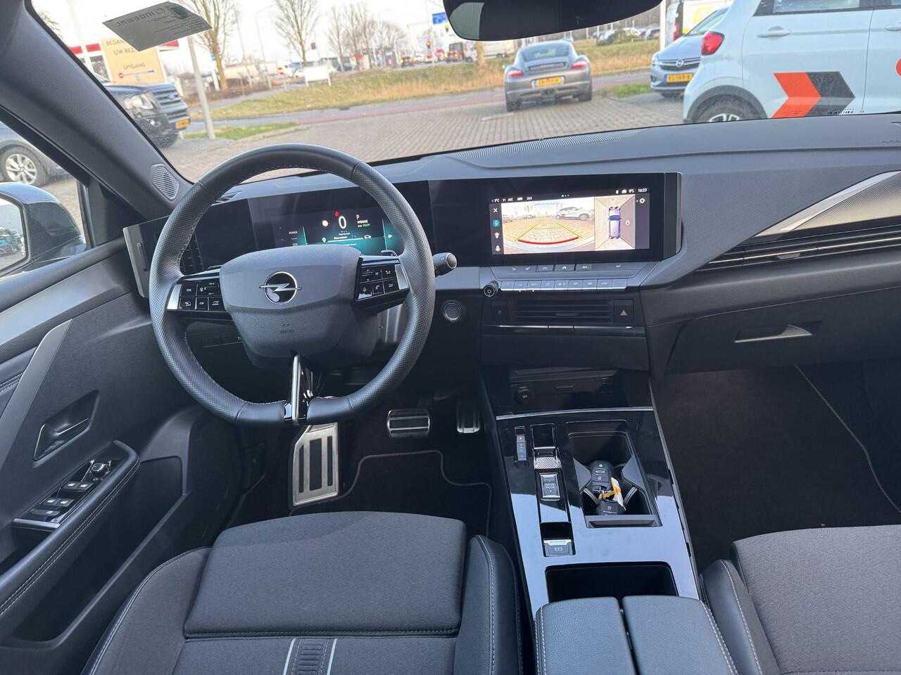 Opel ASTRA Sports Tourer 1.6 Turbo Plug In Hybrid GS Nw model! | draadloos Carplay | Full LED | 2 sets banden | als nieuw!