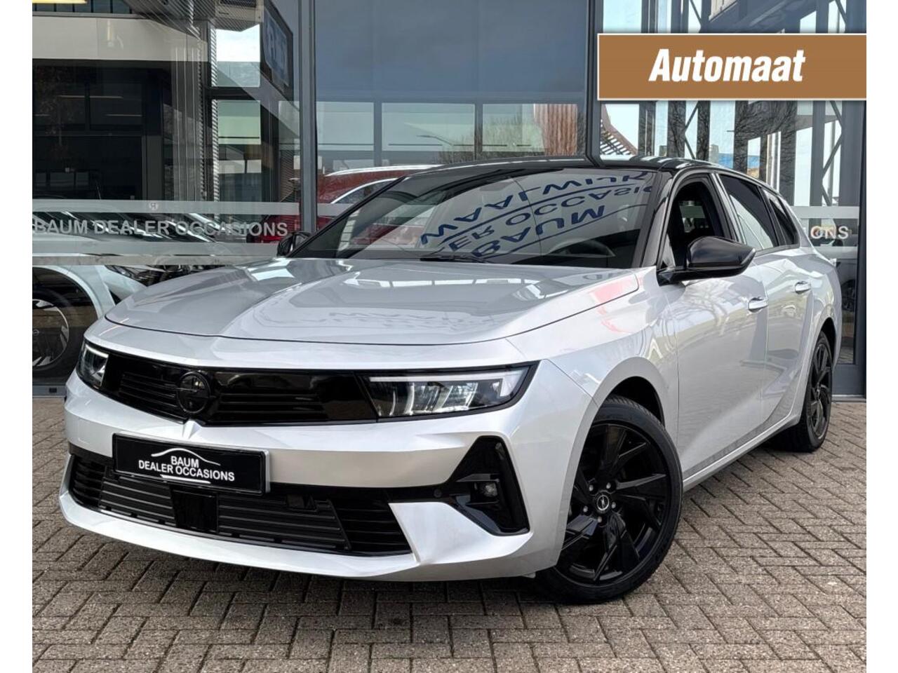 Opel ASTRA 1.2 GS AUTOMAAT 130PK NAVI PDC-CAMERA WINTERPACK.