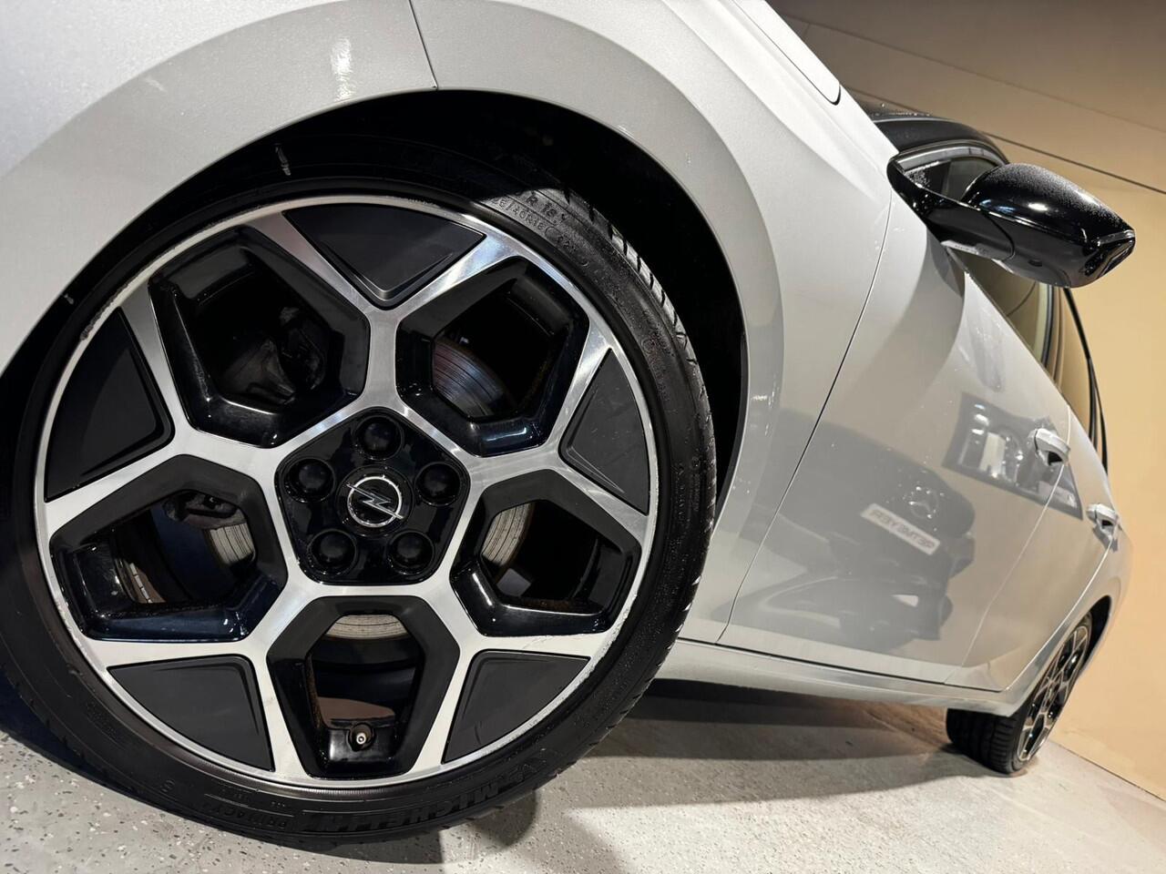 Opel ASTRA Sports Tourer 1.2 GS Line |Pano |360° |Sfeer |Stoel/Stuur/Voorruitverw.