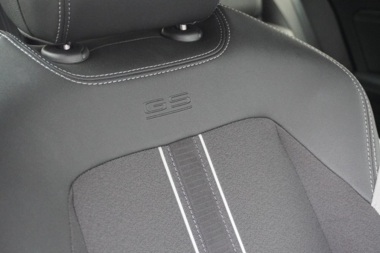 Opel ASTRA Sports Tourer 1.6 Turbo Hybrid GS / Automaat / Camera / Stoel- en stuurverwarming