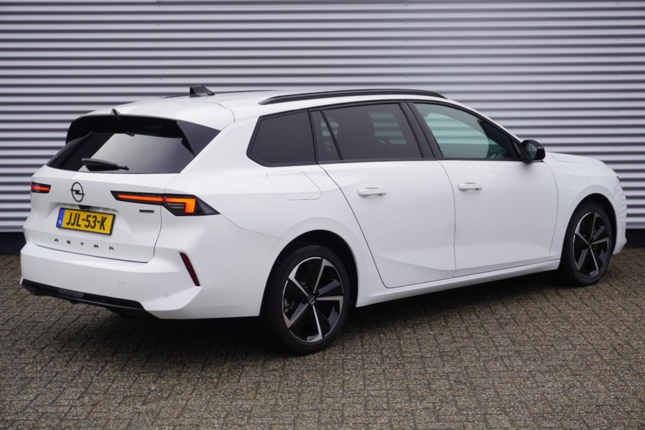 Opel ASTRA Sports Tourer 1.6 Turbo Hybrid GS / Automaat / Camera / Stoel- en stuurverwarming