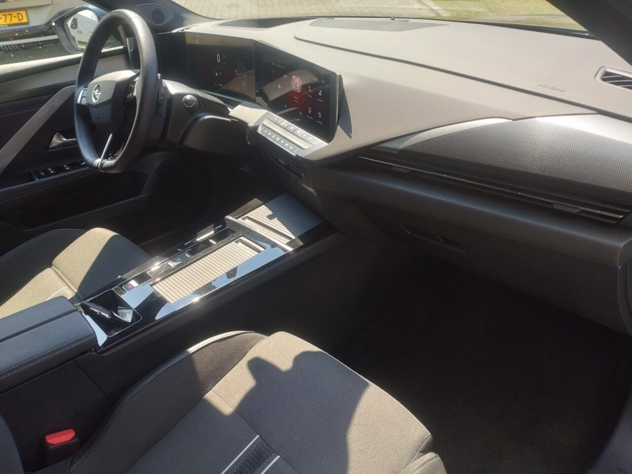 Opel ASTRA Sports Tourer 1.2i Turbo Hybride | Automaat | GS-Line | AGR-stoelen