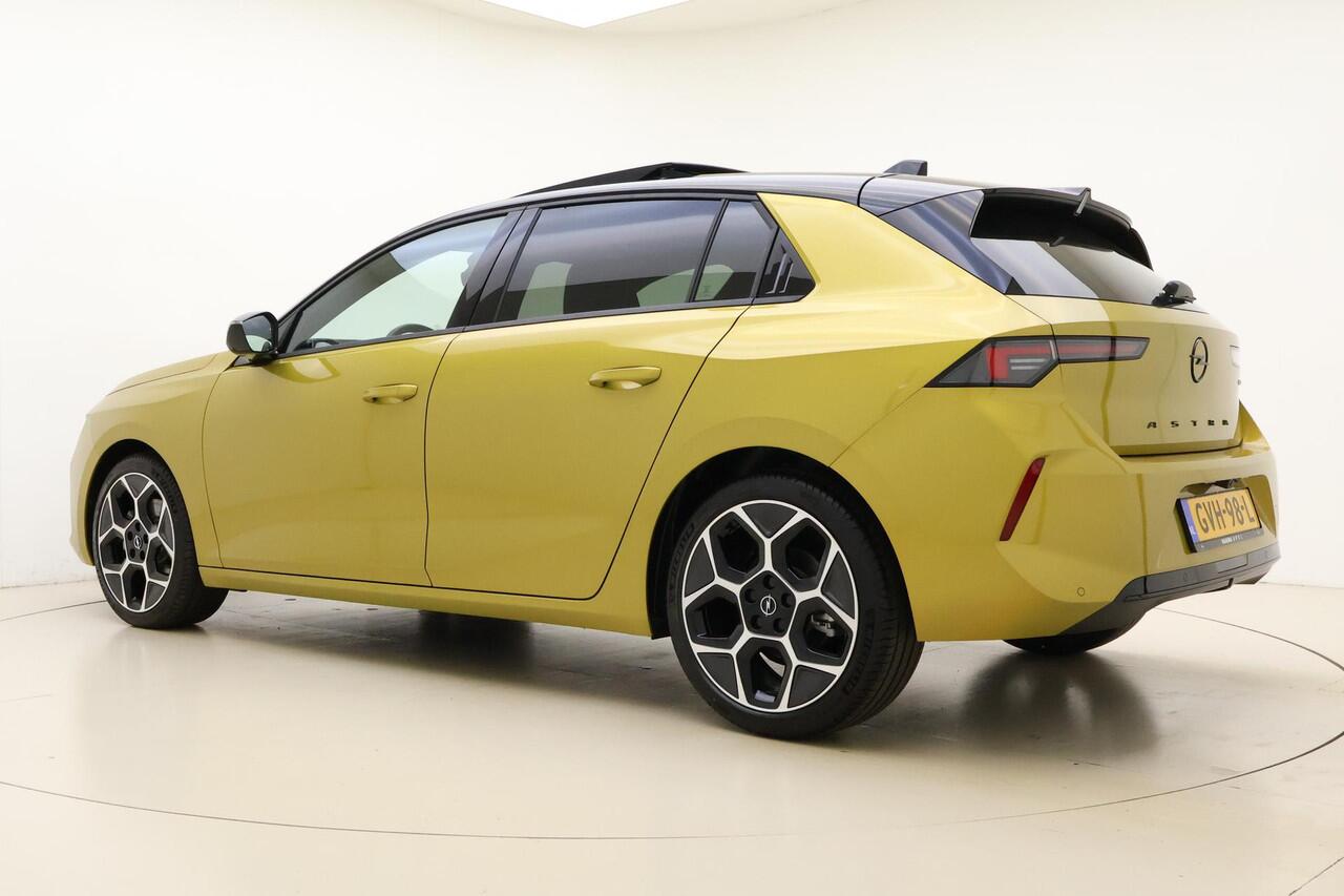 Opel ASTRA 1.2 Turbo 145pk Hybrid Automaat Ultimate | Schuif/kantel dak | Adapt. Cruise control | Verwarmde voorruit | Stoel- en stuurverwarming | 360° Camera | VOL OPTIES