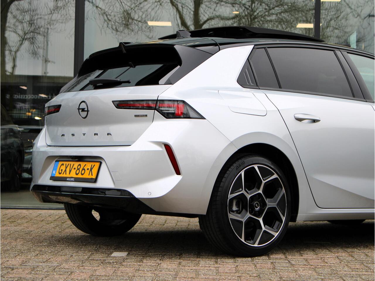 Opel ASTRA 1.2 Turbo Hybrid Ultimate Automaat | Navi / Panoramadak / Camera