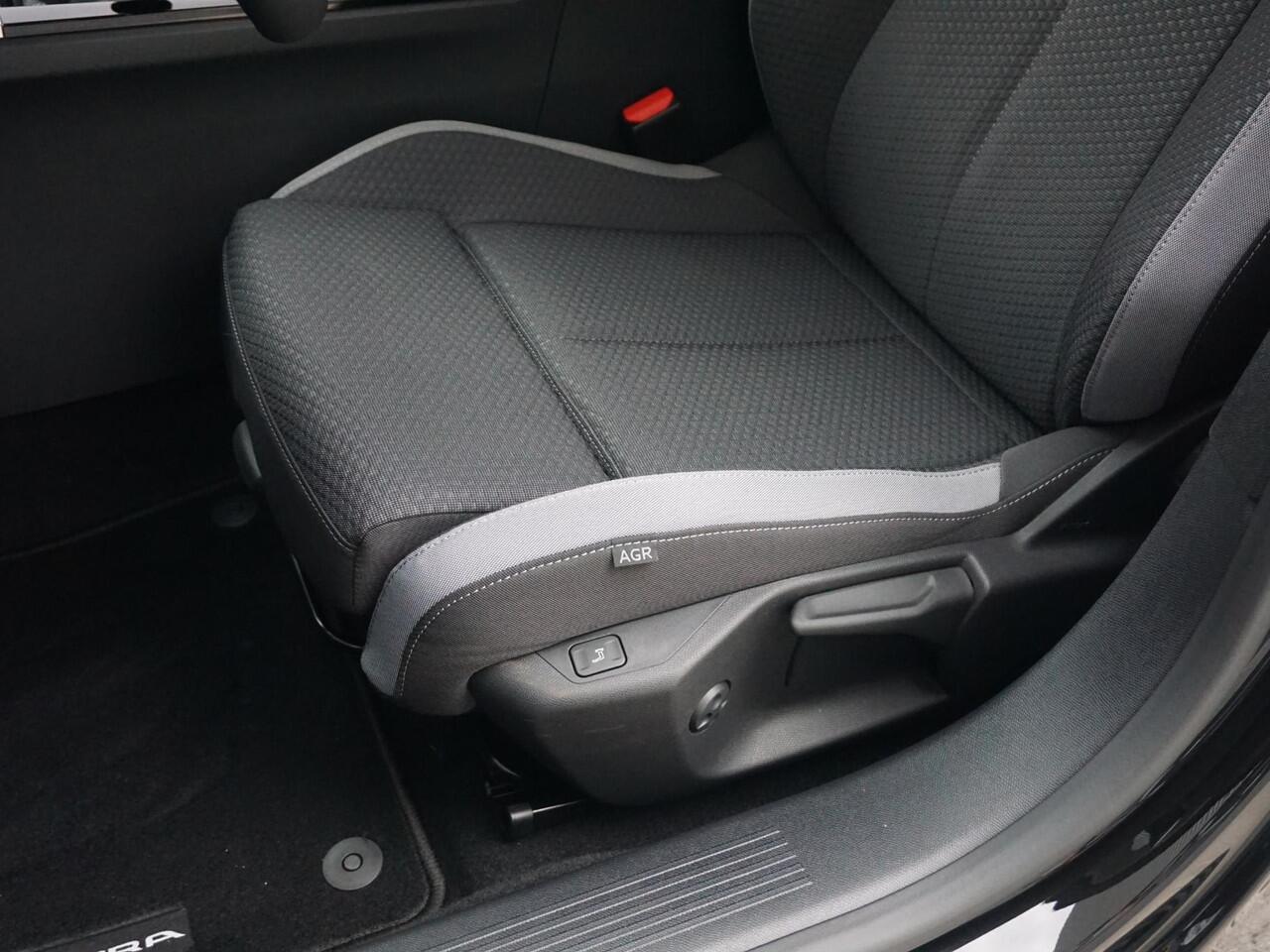 Opel ASTRA Sports Tourer 1.2 Turbo Business Edition