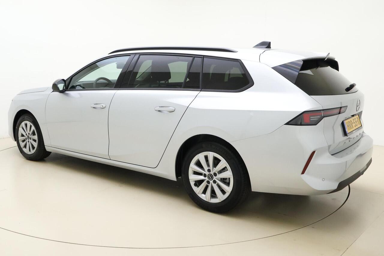 Opel ASTRA Sports Tourer 1.2 Turbo 110pk Business Edition | DEMO | Navigatie | Adaptive Cruise control | Stoel + stuurwielverwarming | Achteruitrijcamera | Getinte ramen