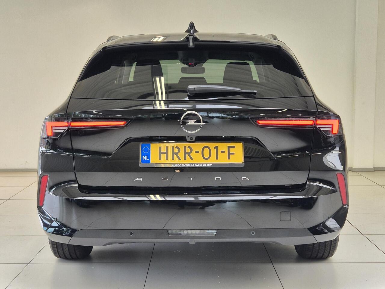 Opel ASTRA Sports Tourer 1.2 Turbo Business Edition