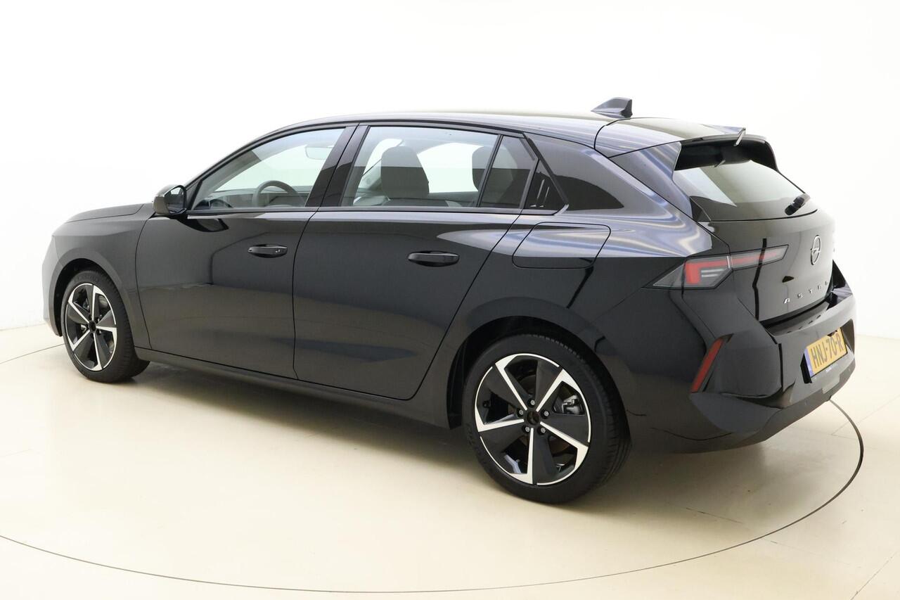Opel ASTRA 1.6 Hybrid 180 PK 8-Traps Aut. | Climate control | Apple Carplay/Android Auto | keyless entry | Camera | Afneembare Trekhaak | Parpilot | 17"LM-Velgen