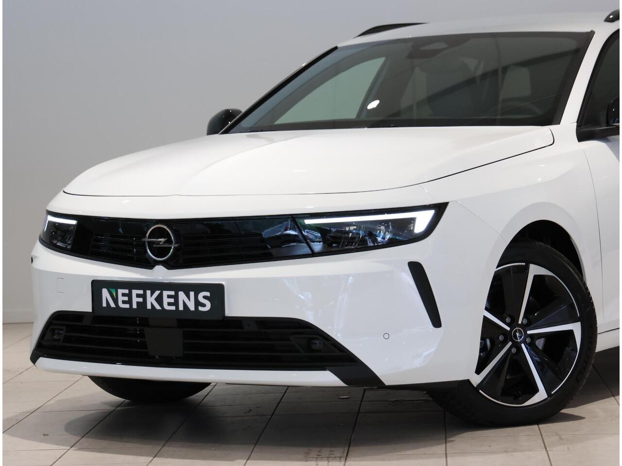 Opel ASTRA Sports Tourer 1.2 Turbo 145PK Hybrid Business Edition | Navigatie | Stoel/stuur verwarming | Apple carplay/Android auto | Climate Control | AGR-Stoelen