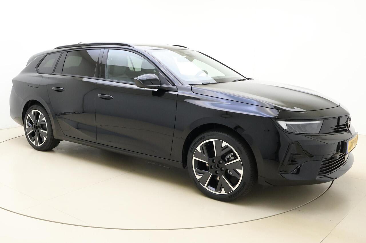 Opel ASTRA Electric 54 kWh Business Edition | DEMO | Navigatie | Adapt. Cruise control | Camera | Climate control | Stoel- en stuurverwarming | Warmtepomp