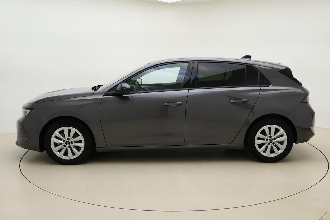 Opel ASTRA 1.2 Turbo Business Edition | Navigatie | Climate control | Camera | CRuise control | Lichtmetalen velgen | Keyless | Extra getint glas