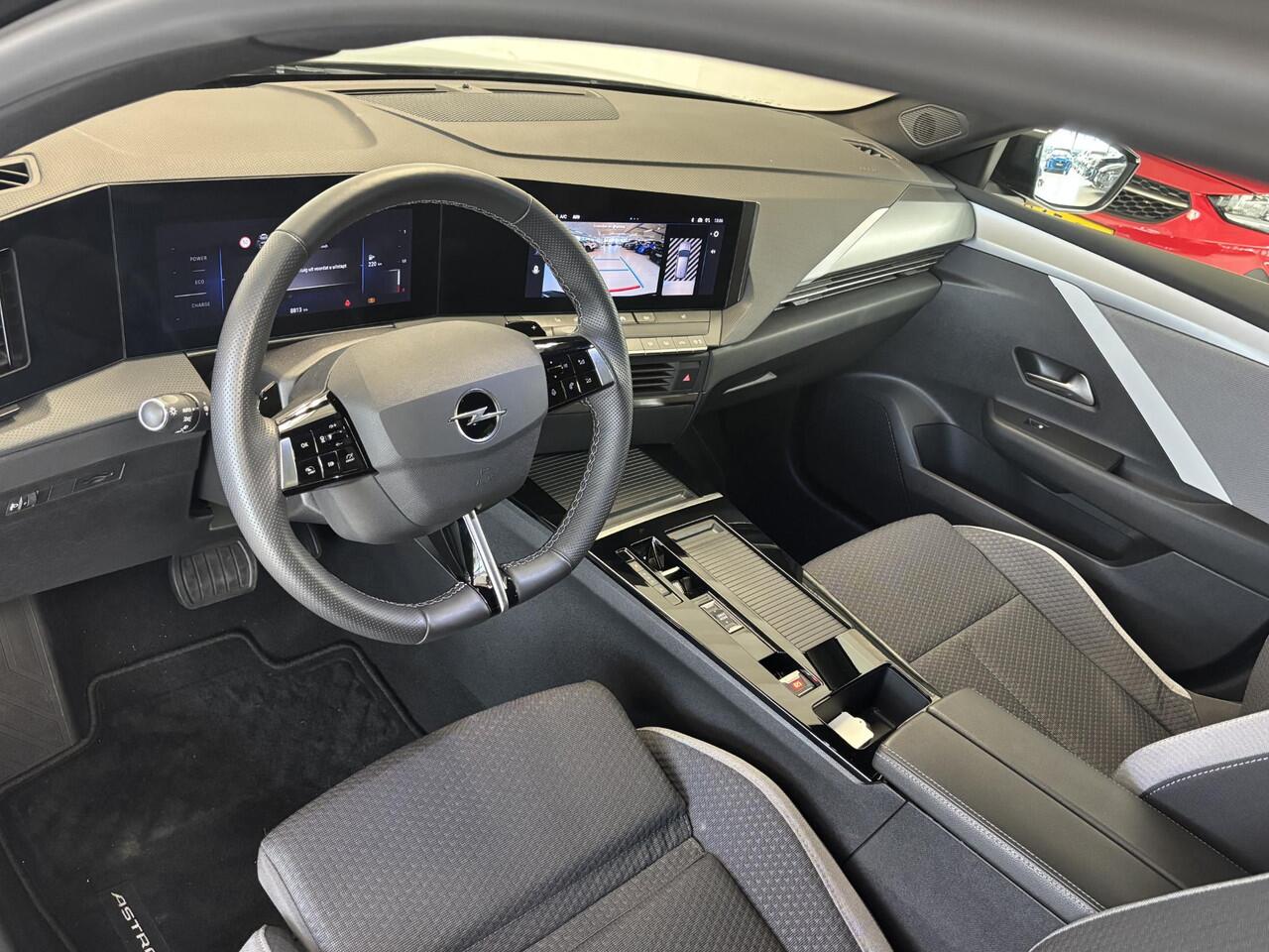 Opel ASTRA Sports Tourer 1.2 Turbo Hybrid Business Edition Automaat | Navigatie | Adaptive cruise control | Android auto / Apple carplay | Stoelverwarming