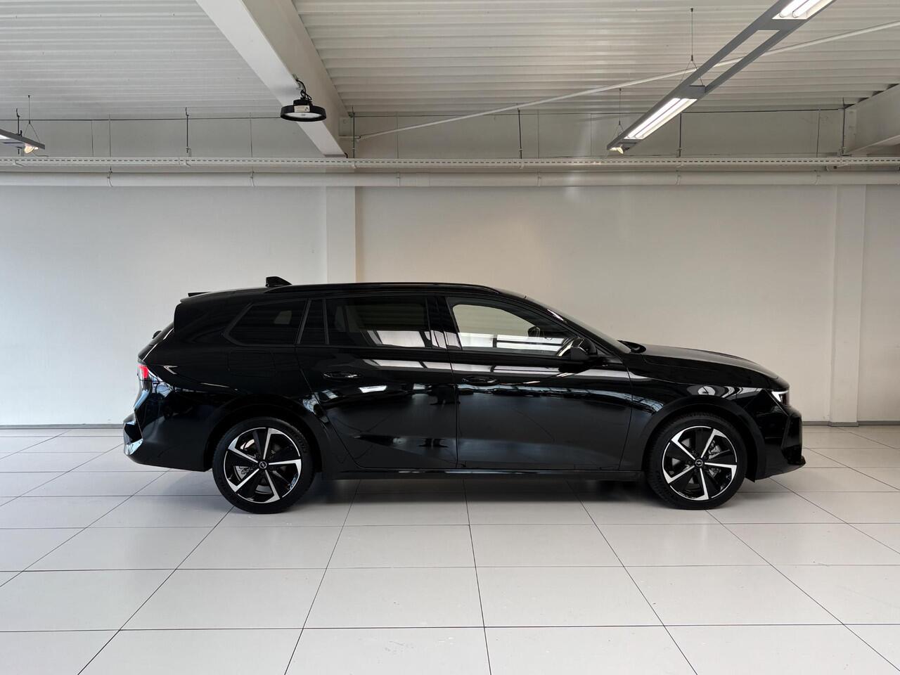 Opel ASTRA Sports Tourer 1.2 Turbo Hybrid Business Edition Automaat | Navigatie | Adaptive cruise control | Android auto / Apple carplay | Stoelverwarming