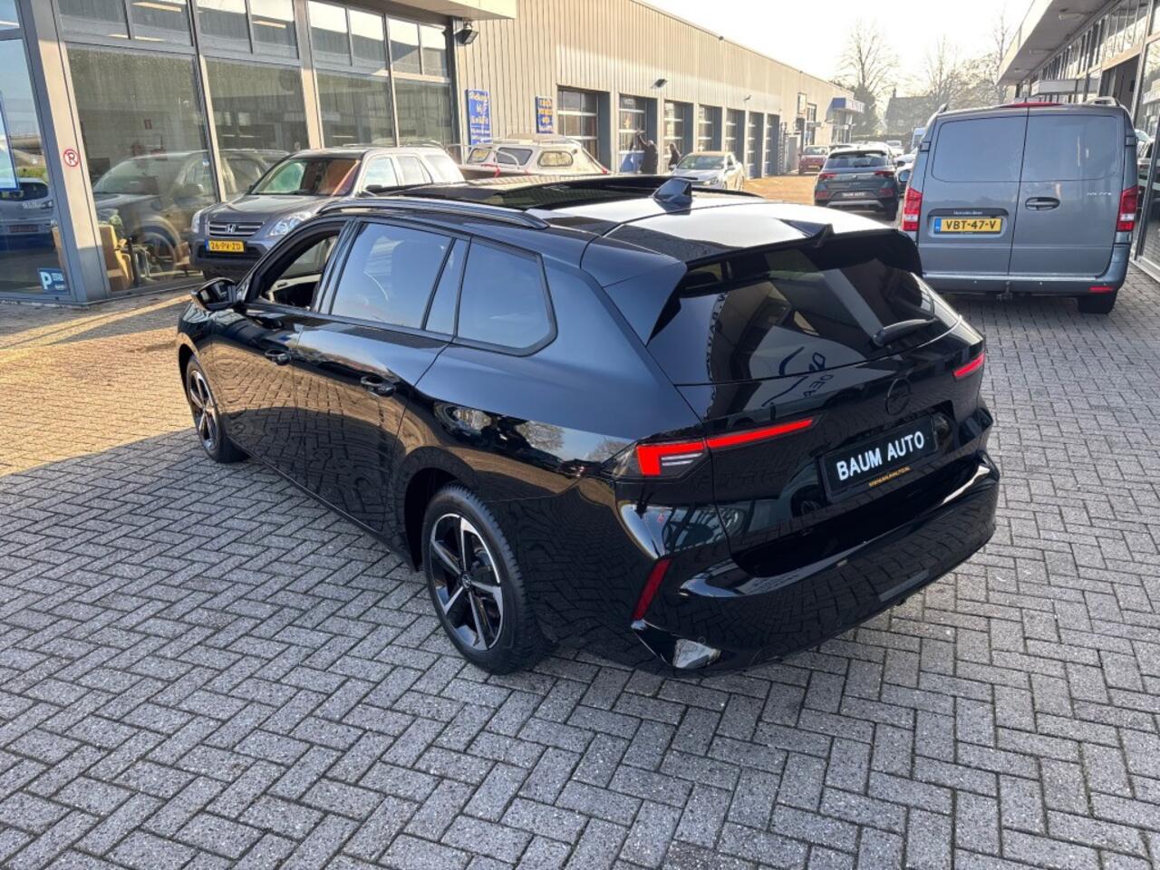 Opel ASTRA 1.2 TURBO GS AUTOMAAT BLACKLINE PANORAMADAK CAMERA360